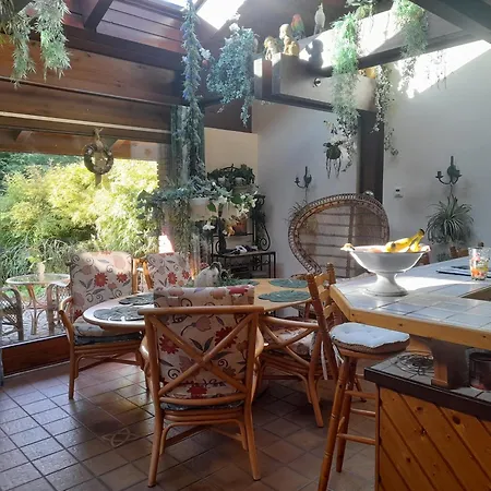 Homestay szállás Gruene Oase Mit Terrasse